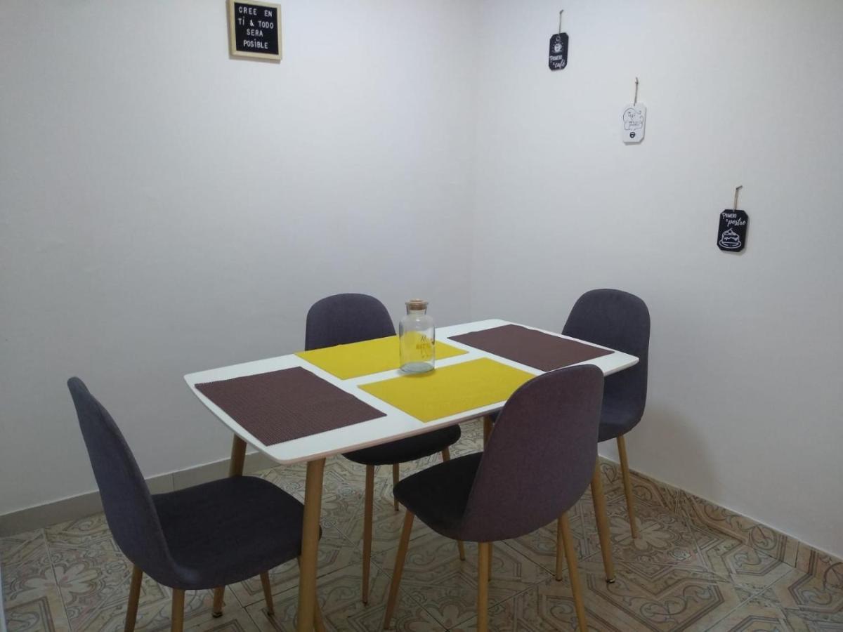 Komodo Alojamiento- Hostal Autoservicio, Ubicado Cerca Al Centro Historico - Bano Privado, Wifi , Cama 2X2 Y Agua Caliente Y Cocina Compartida Popayan Exterior photo